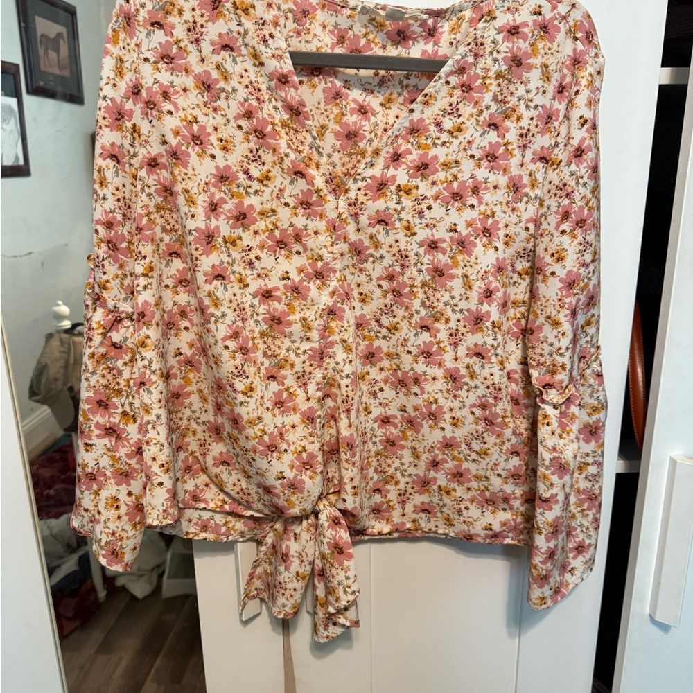 Lovestitch Cream Tie-Front 3/4 Sleeve Blouse